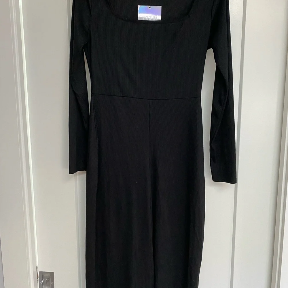 Missguided square neck ribbed culotte jumpsuit, black, Size 10, BNWT 💕 - Picture 8 of 9